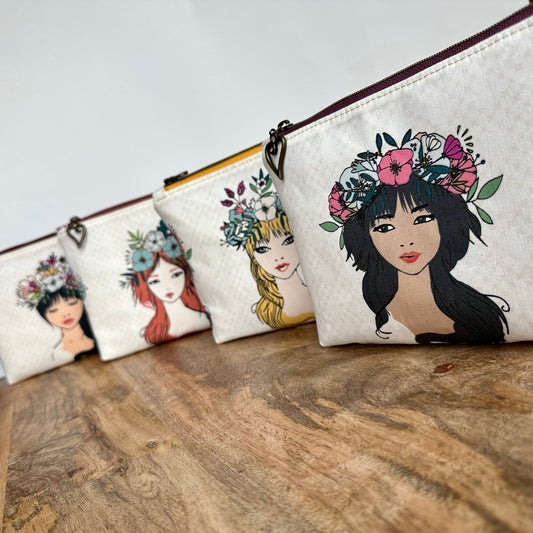 Midnight Kiss pouch