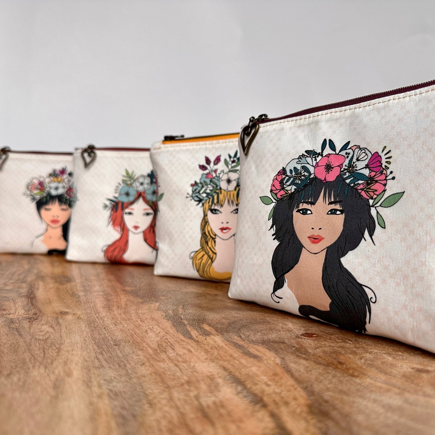 Midnight Kiss pouch