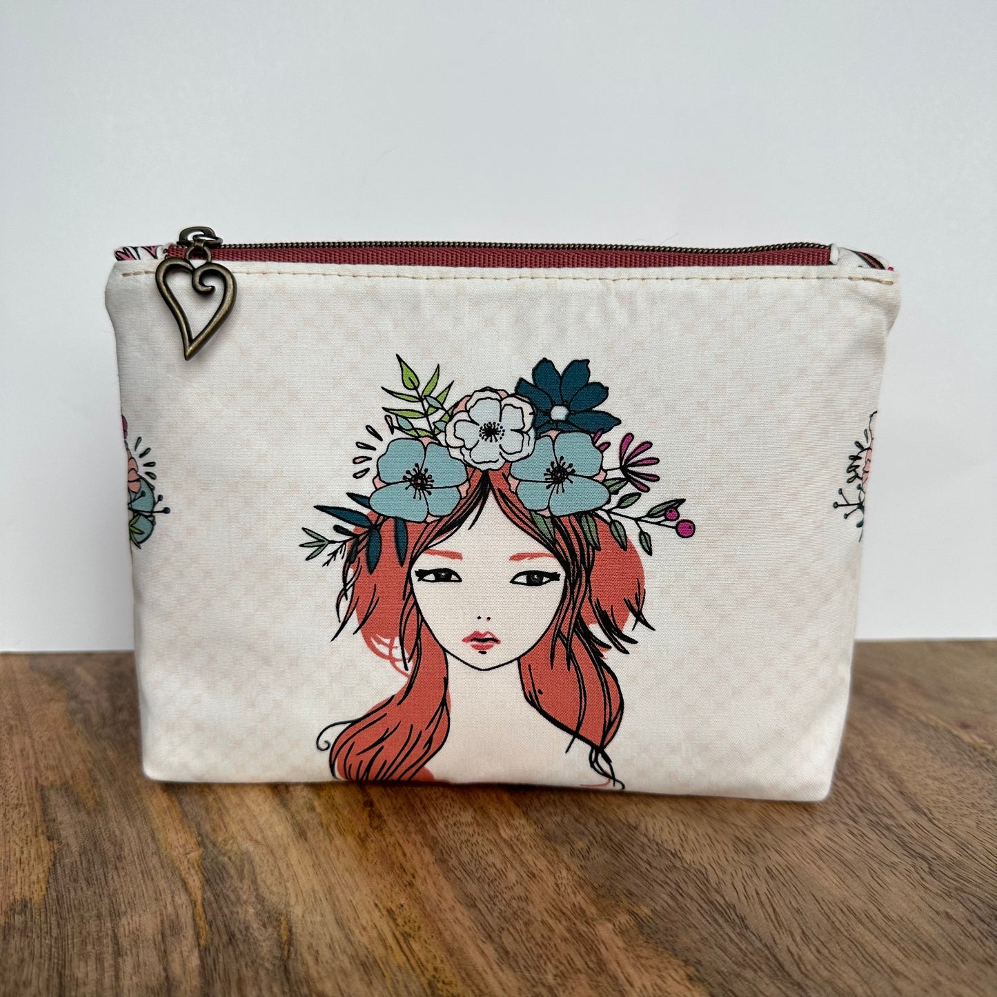 Midnight Kiss pouch