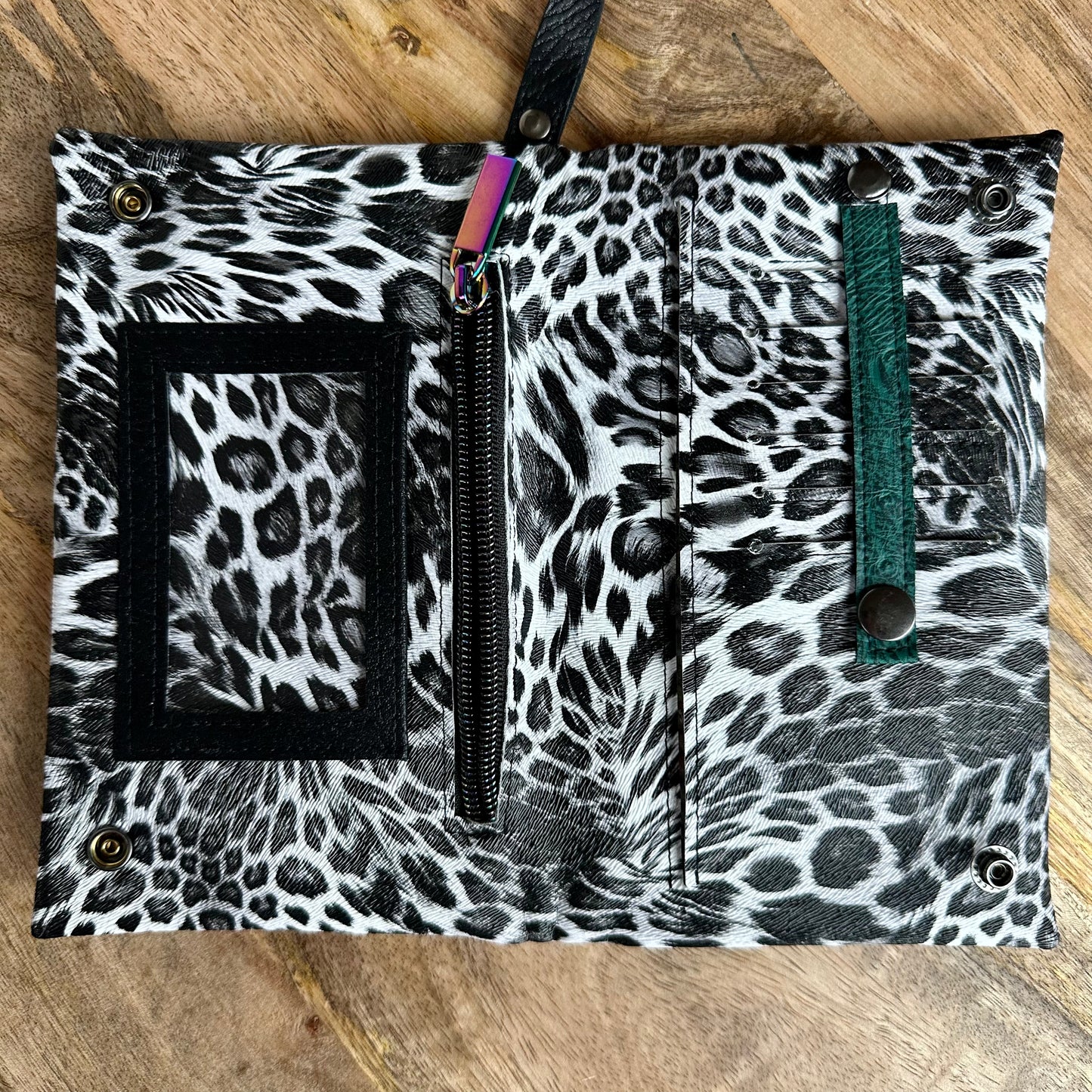 Luna Wristlet